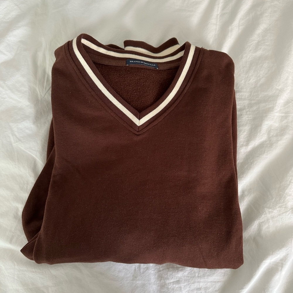 Brandy Melville Crewneck